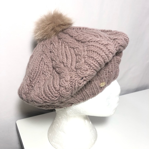Helen Kaminski Accessories - 🔺SOLD🔺Helen Kaminski Cashmere Fox Fur Pom Beret